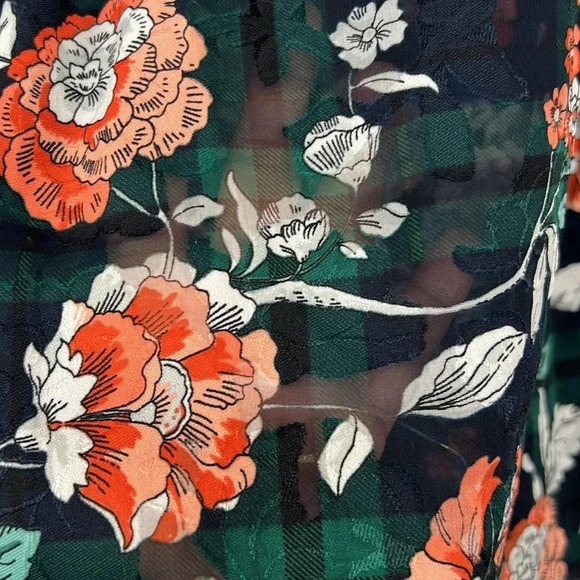 Tommy Hilfiger NEW Women’s XL Urban Folklore Floral V-Neck Semi-sheer Blouse - Picture 10 of 10